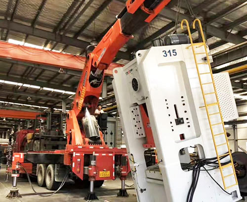 康保县提升工作效率，选择优质折臂吊租赁服务